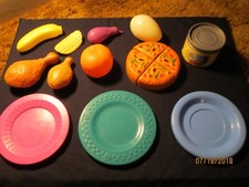 Miscellaneous Pretend food/plate set from 1993-2004