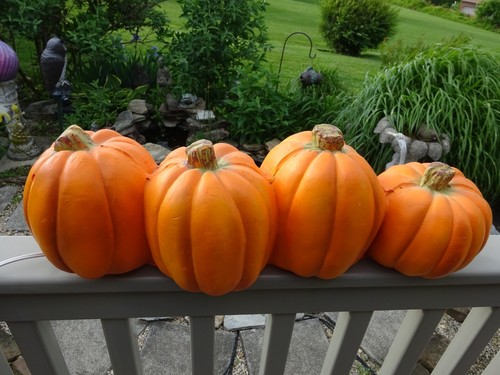 Trendmasters Horizontal Stacked Pumpkin Face Cut Outs Blow Mold Light 19" - Picture 4 of 5