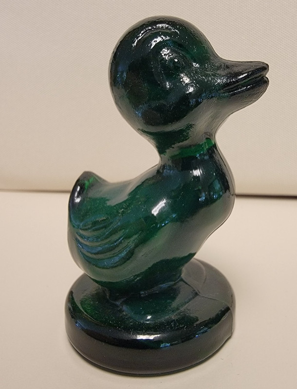 Boyd Crystal Art Glass DEBBIE the DUCK in FURR GREEN  #2 9-14-81
