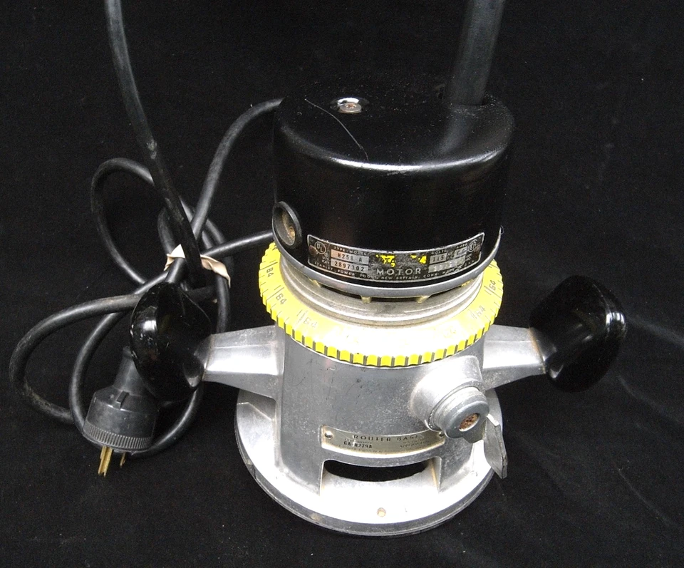 ROUTER STANLEY H258A VINTAGE (DÉCADA DE 1950) con base CA 270A EN EXCELENTE ESTADO ORIGINAL Foto 3 de 4