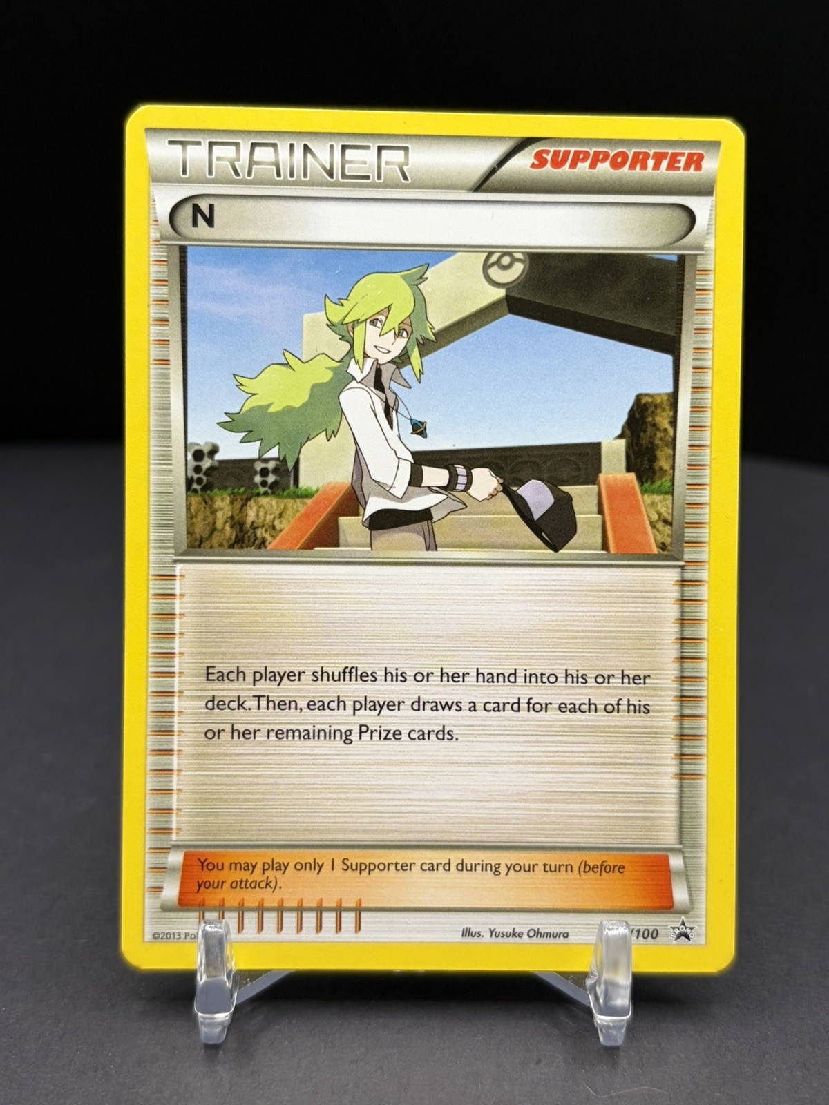 N BW 100 2013 Pokémon Trainer Supporter
