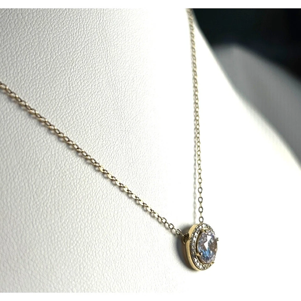 "Collar colgante Nadri redondo halo circonita cúbica chapado en oro de ley de 18 quilates de 16-18""" Foto 2 de 4
