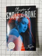 Daughter of Smoke and Bone by Laini Taylor 2011 Advance Reading Copy Ships Fast