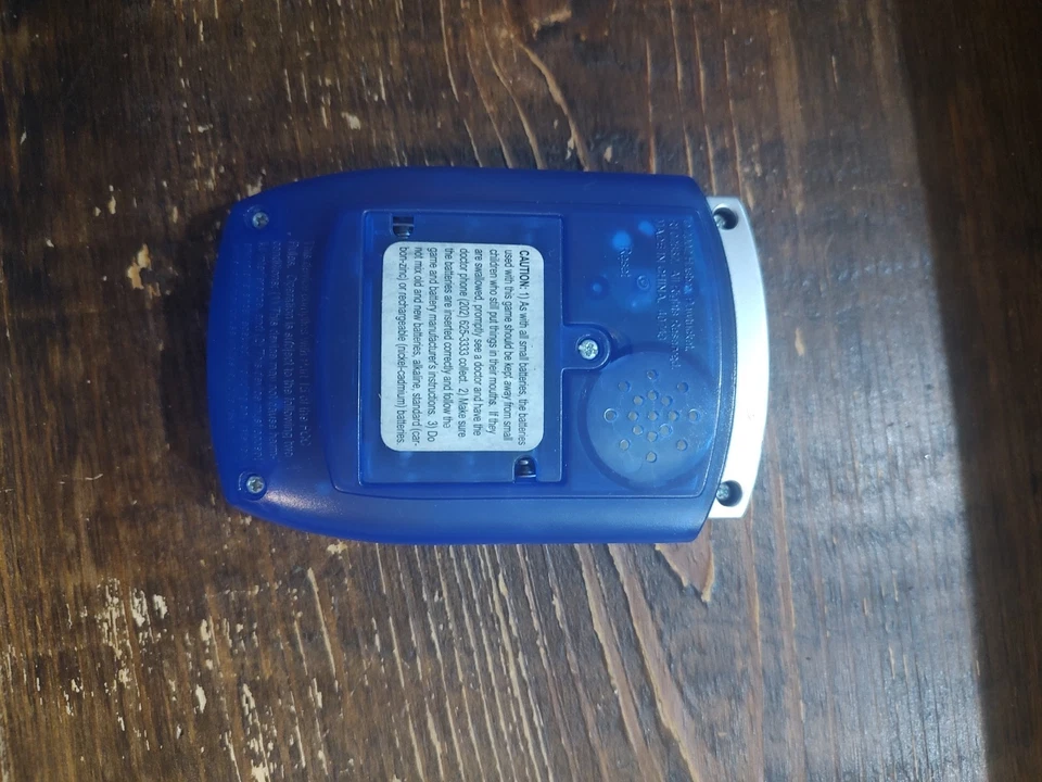 Boggle Electronic Hand Held 3 Minute Word Search Game Hasbro 2002 Tested Works - Image 4 of 4