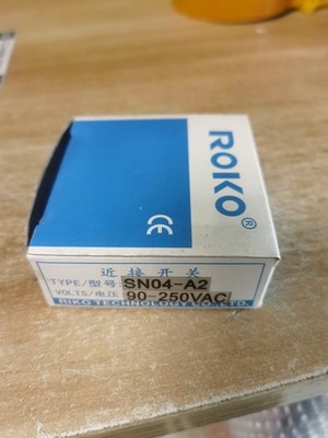 1PC New Roko SN04-A2 SN04A2 Sensor Free Ship *vy