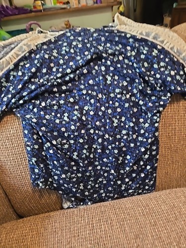 rue 21 Top Damen Blau Blumen M Neu mit Etikett 3/4 Arm - Bild 4 von 4