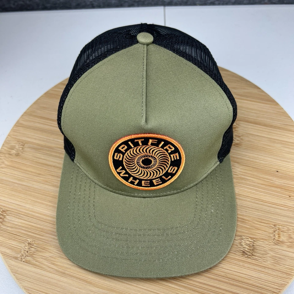 NUEVO CON ETIQUETAS Spitfire Wheels Trucker Sombrero Gorra Snapback OSFM Verde Logo 87 Remolino Parche Malla Foto 2 de 4