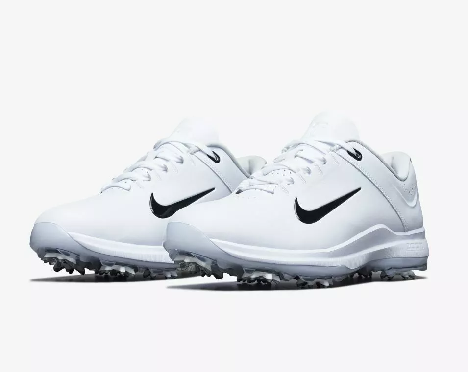Tiger woods top golf spikes