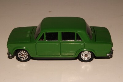 Voiture FIAT 124 SPECIALE - Jeux & Jouets