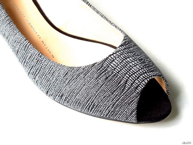 small wedge shoes