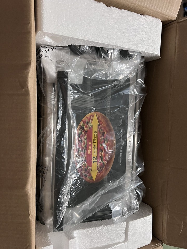 Hamilton Beach Stainless Steel 6Slice Toaster Oven Silver (31411