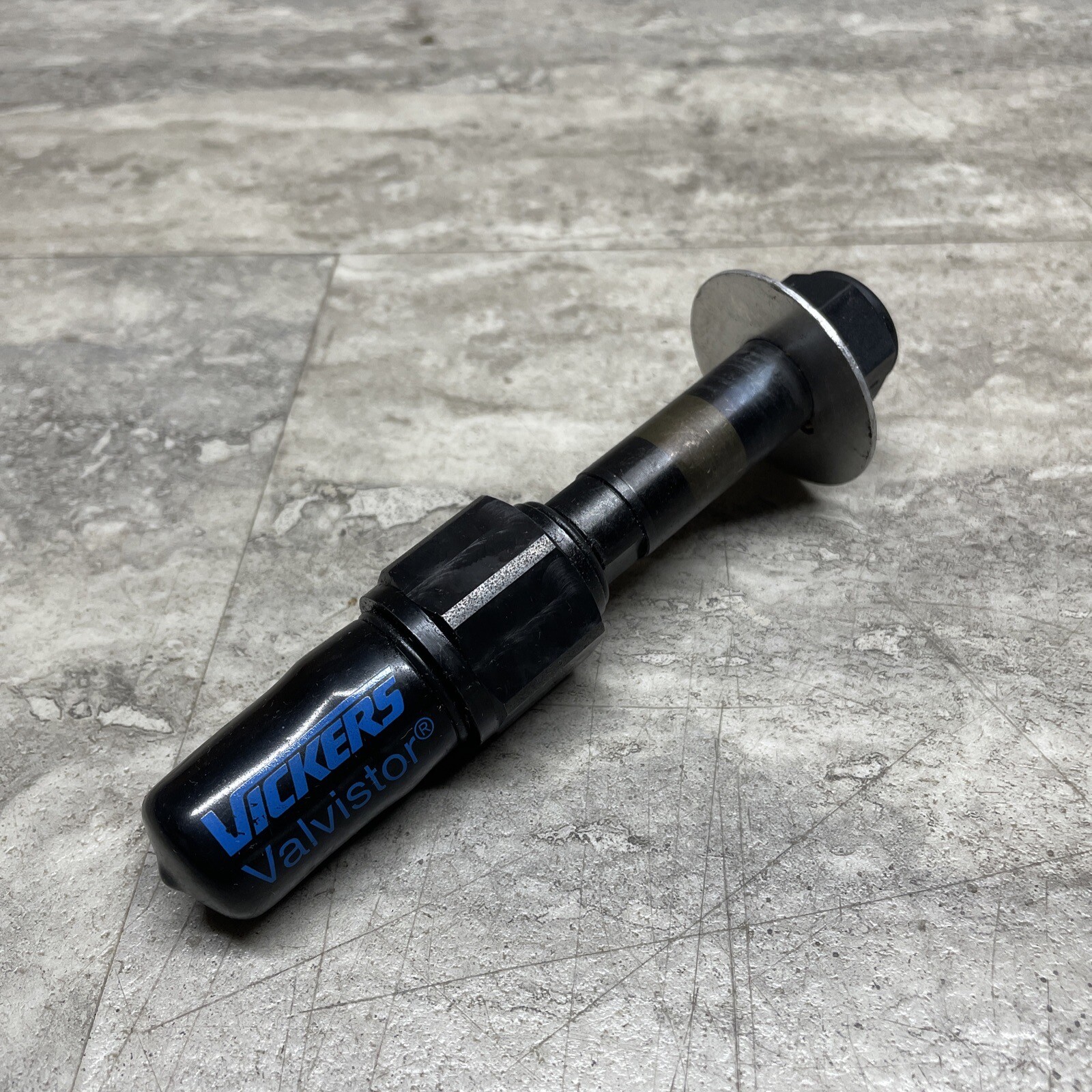 Vickers Eaton EPV10-12D-S-U-10 Screw In Solenoid Cartridge Valve, No Coil, New