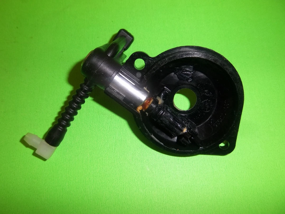 Poulan Chainsaw Oil Pump FOR SALE Poulan Chainsaw Oil Pump FOR SALE