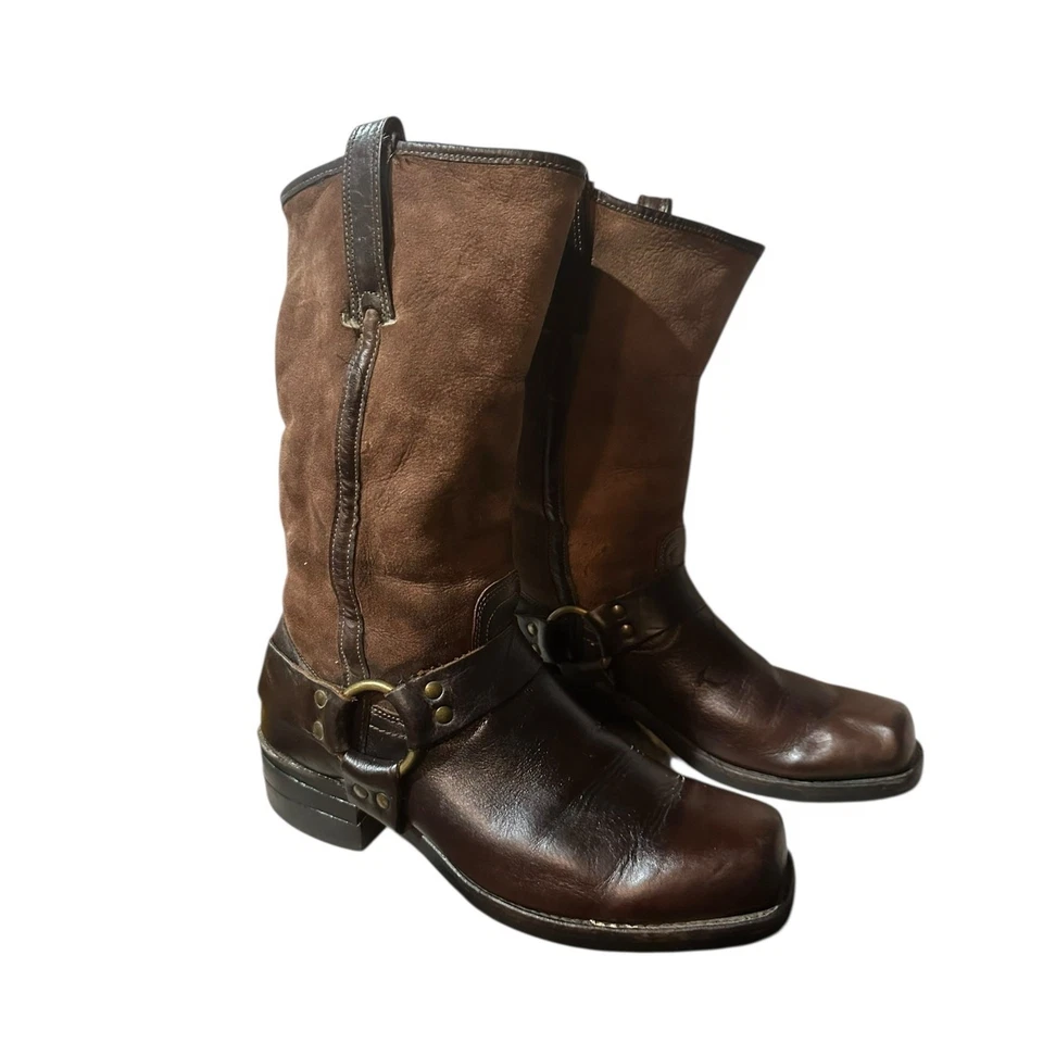 Frye Piel de Oveja Hebilla Arnés Cuero N Gamuza Marrón Puntera Cuadrada Botas Talla 9.5 M  Foto 2 de 4