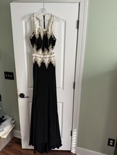 mac duggal black dress size 6