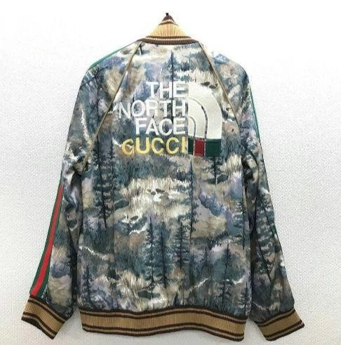 Maglia giacca bomber Gucci North Face modello foresta