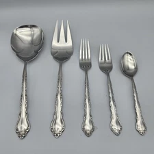 International Stainless Deluxe GIGI Flatware YOUR CHOICE Fork Spoon Serving VTG