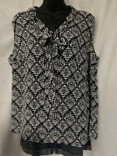 Kasper Separates - Tie Neck Top Size 1X.Sleeveless 
