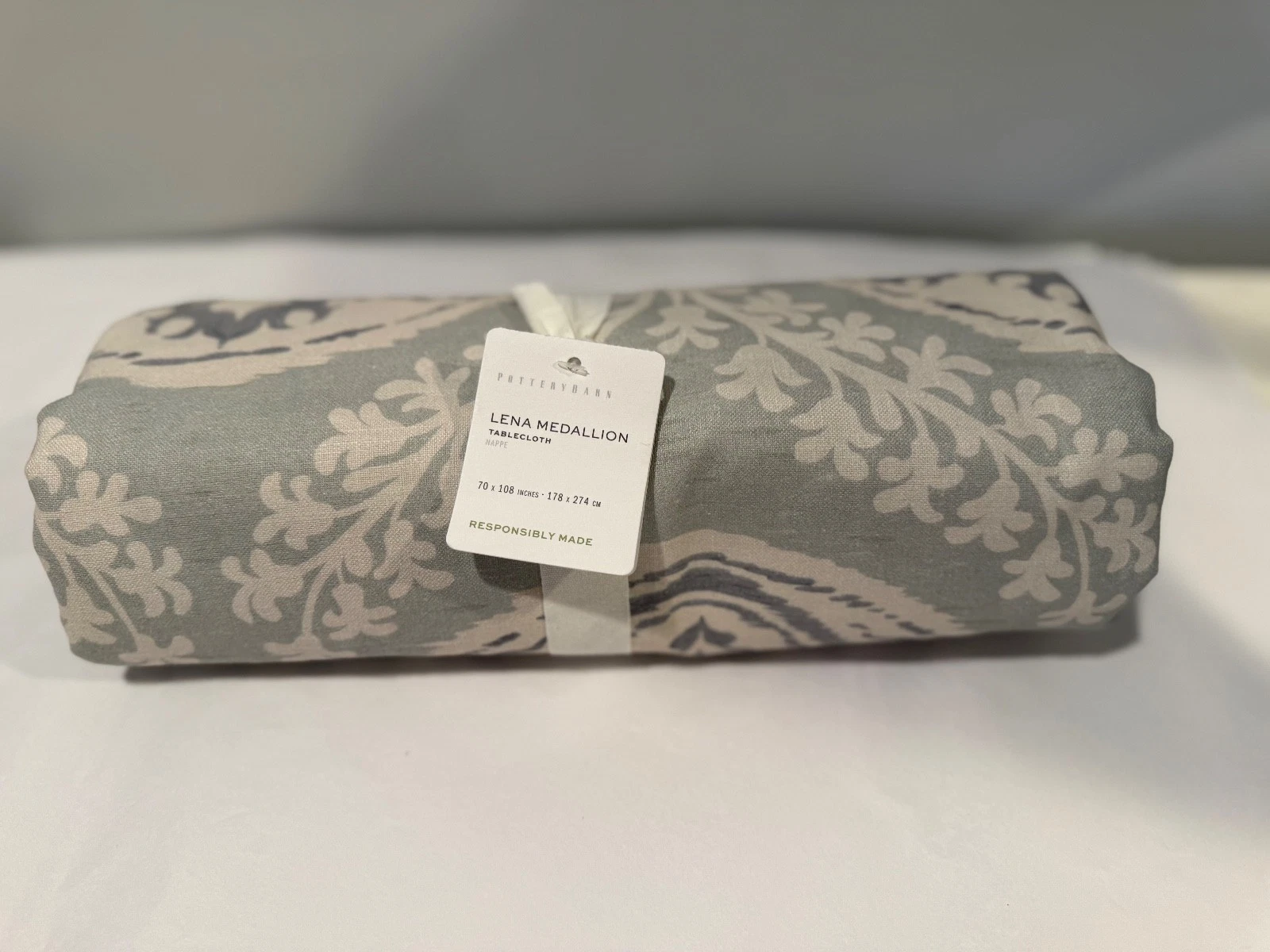 Pottery Barn Lena Medallion Tablecloth - Thumbnail 2