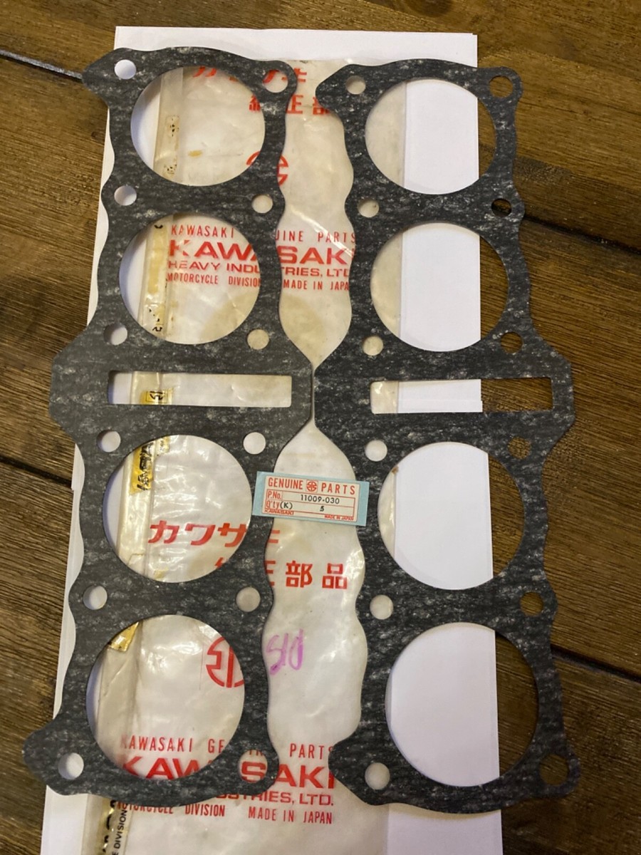 nos new Kawasaki SET OF 2 gasket cylinder base 11009-030 Z1 KZ 900