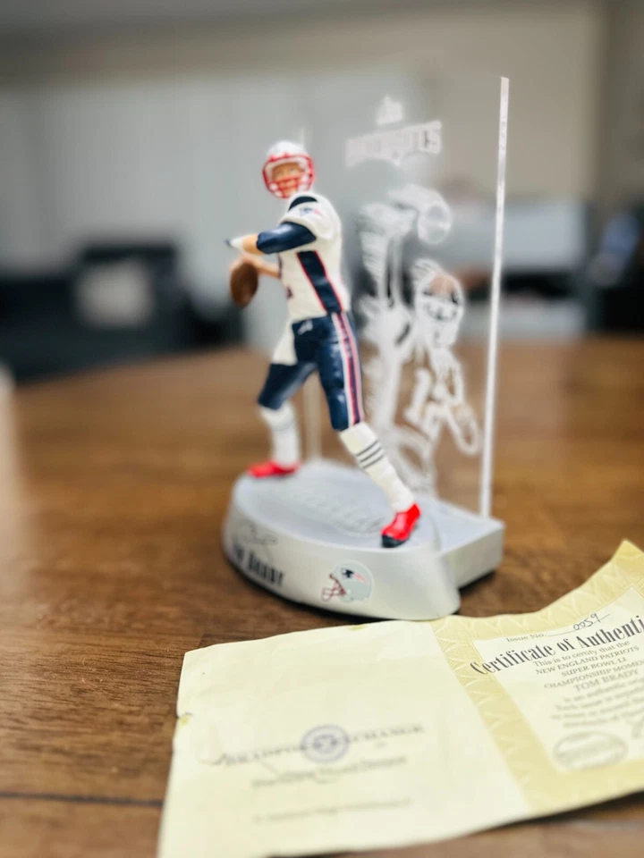 Figura Tom Brady New England Patriots Super Bowl LIIII Ltd  Foto 2 de 4