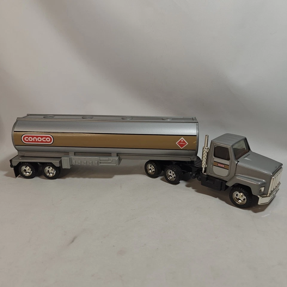 Camión y tractor cisterna Peterbilt ERTL 1988 CONOCO de colección 18 ruedas 19" de largo Foto 2 de 4