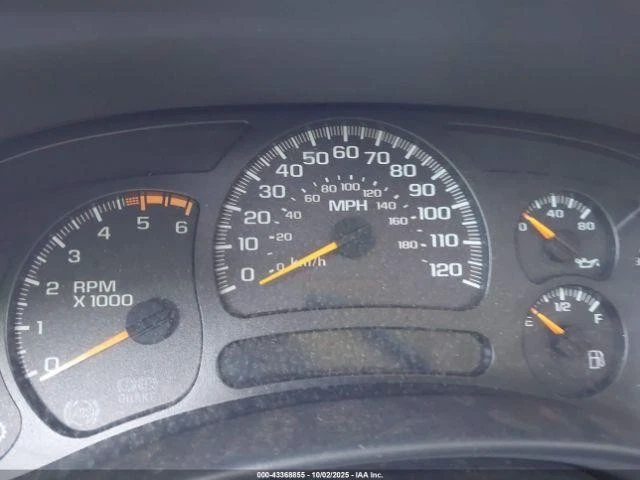 Medidor de velocímetro usado se adapta a: Chevrolet Silverado 2500 2003 camioneta clúster MPH EE. UU. Foto 2 de 4