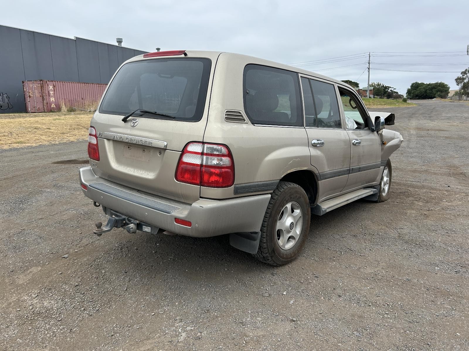 Toyota Landcruiser Left Front Seat UZJ100 08/2002-10/2007 - thumbnail 11