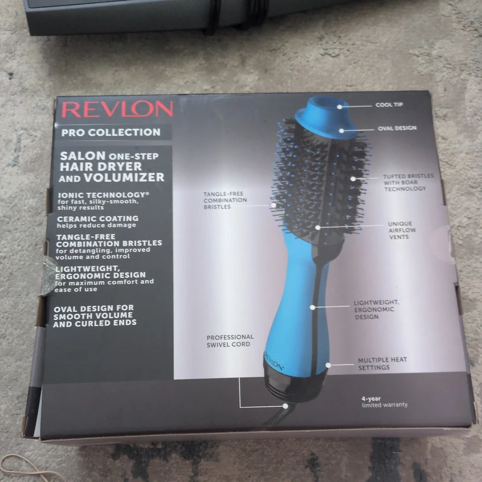 Revlon PRO Collection Salón One Step Secador de Pelo y Cepillo Voluminizador Verde Azulado - Nuevo Foto 3 de 3
