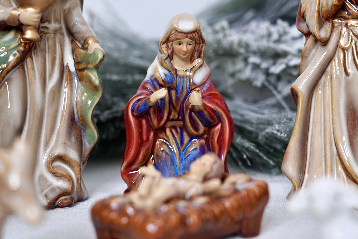 Kirkland’s Potter's Garden II Nativity 10 Pc Ceramic Christmas Set No Wood Base