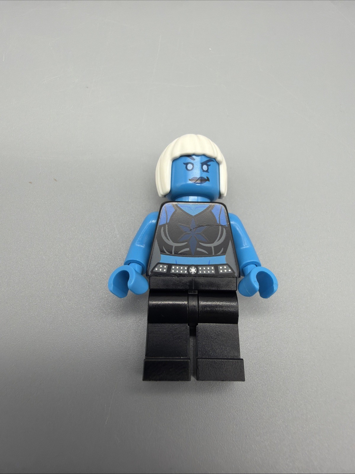 LEGO Super Heroes Justice League Killer Frost Minifigure SH472 Complete READ