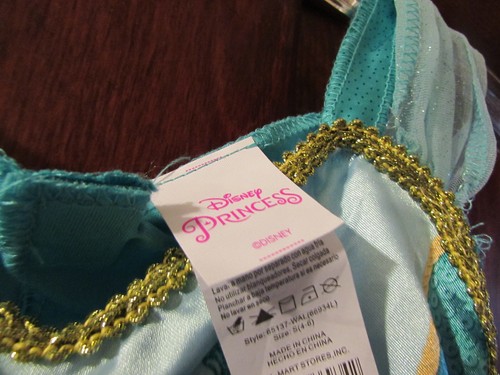 halloween/dressup , jasmine disney princess, costume, size 4-6 - Picture 2 of 4