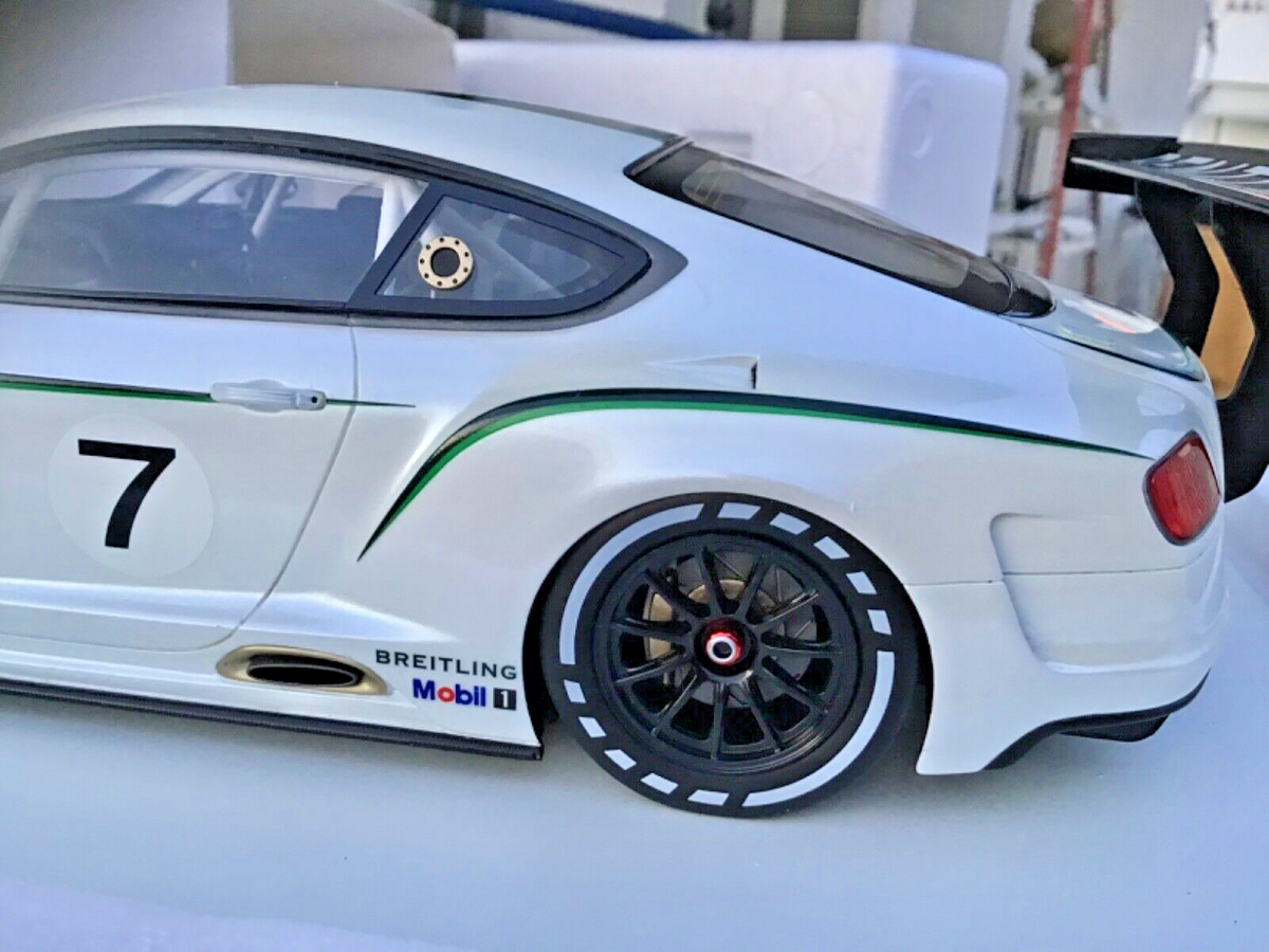 tsm　ベントレーgt3 TSM MODEL 1/43 ベントレー コンチネンタル GT3 AAPE ブランパン
