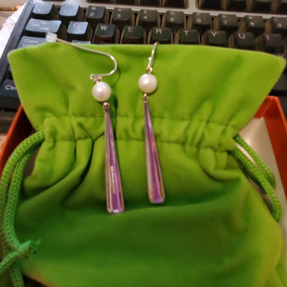 PENDIENTES MODERNOS ROBERT LEE MORRIS RLM ESTUDIO PERLA CON DISEÑO COLGANTE PLATEADO Foto 4 de 4