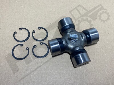 Kreuzgelenk ZF APL 1251 / 1351 IHC 533 633 733 833 933 744 743 745 844 3230277R1