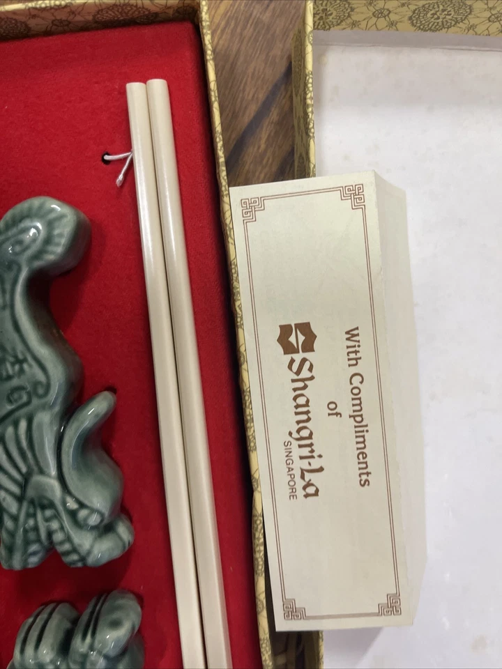 Редкий Shangri La Hotel Сингапур Палочка для Рубки Клейтан Керамика Дракон - Изображение 3 из 4