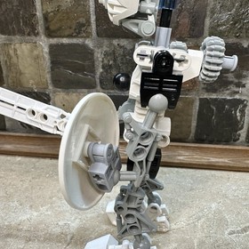 Lego Bionicle Toa Mata Kopaka (8536) 2001 - Complete With 1 Substitute Piece