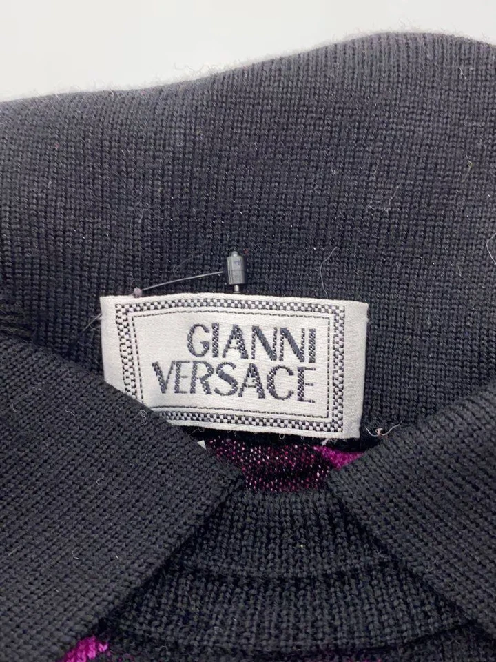 Suéter GIANNI VERSACE púrpura usado Foto 3 de 4