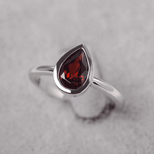 Red Garnet Gemstone 925 Sterling Silver Women Dainty Bezel Ring Duty Free