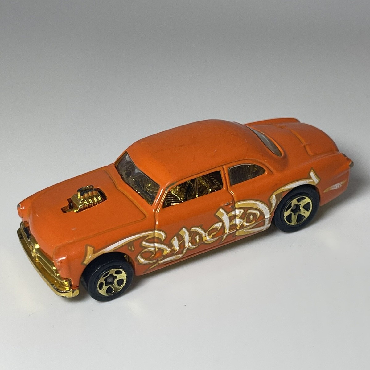 Vintage Hot Wheels 2000 Shoe Box 1949 Ford Custom Coupe Gold