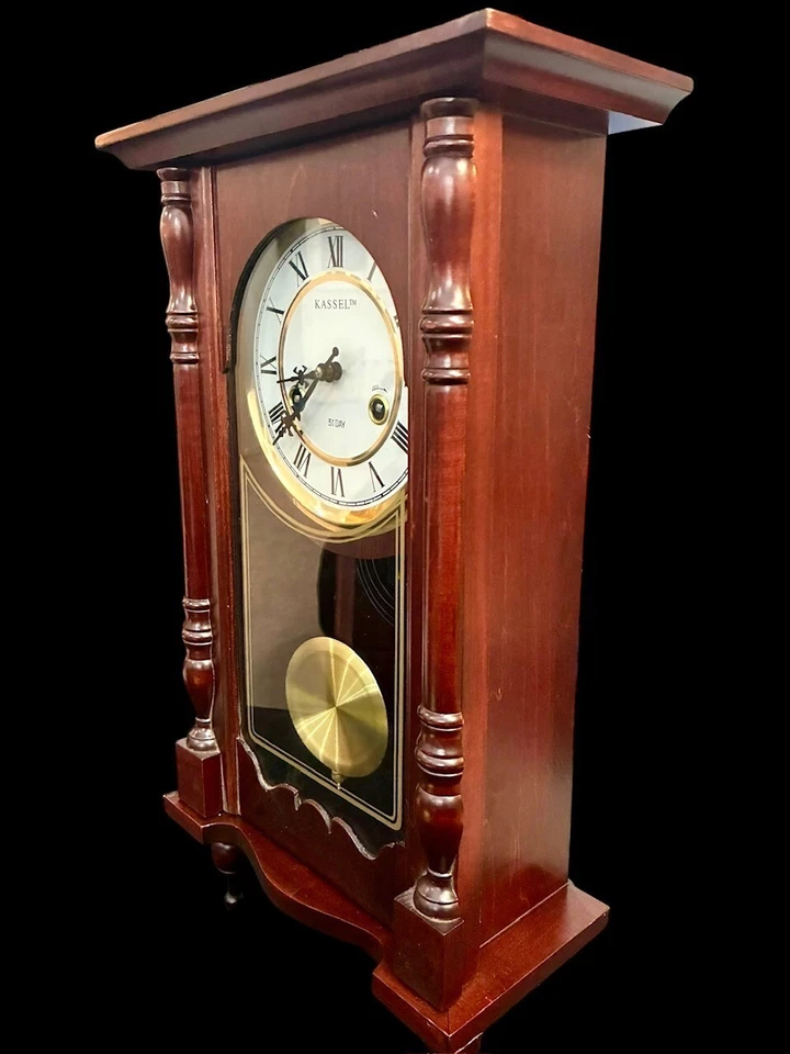 Vintage Kassel 31 días cuerda reloj de pared péndulo llave timbre hora video Foto 2 de 4