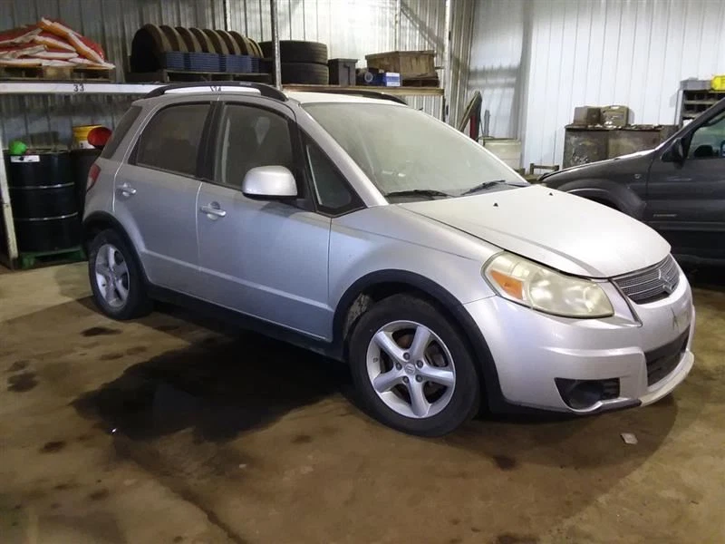 Fuel Tank Hatchback AWD Fits 07-08 SX4 1993670 - Image 3 of 4
