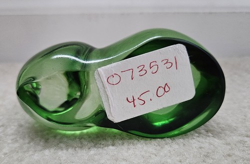 Green Glass Cat Clear Kitty Paperweight Art Glass No Markings - Picture 8 of 13