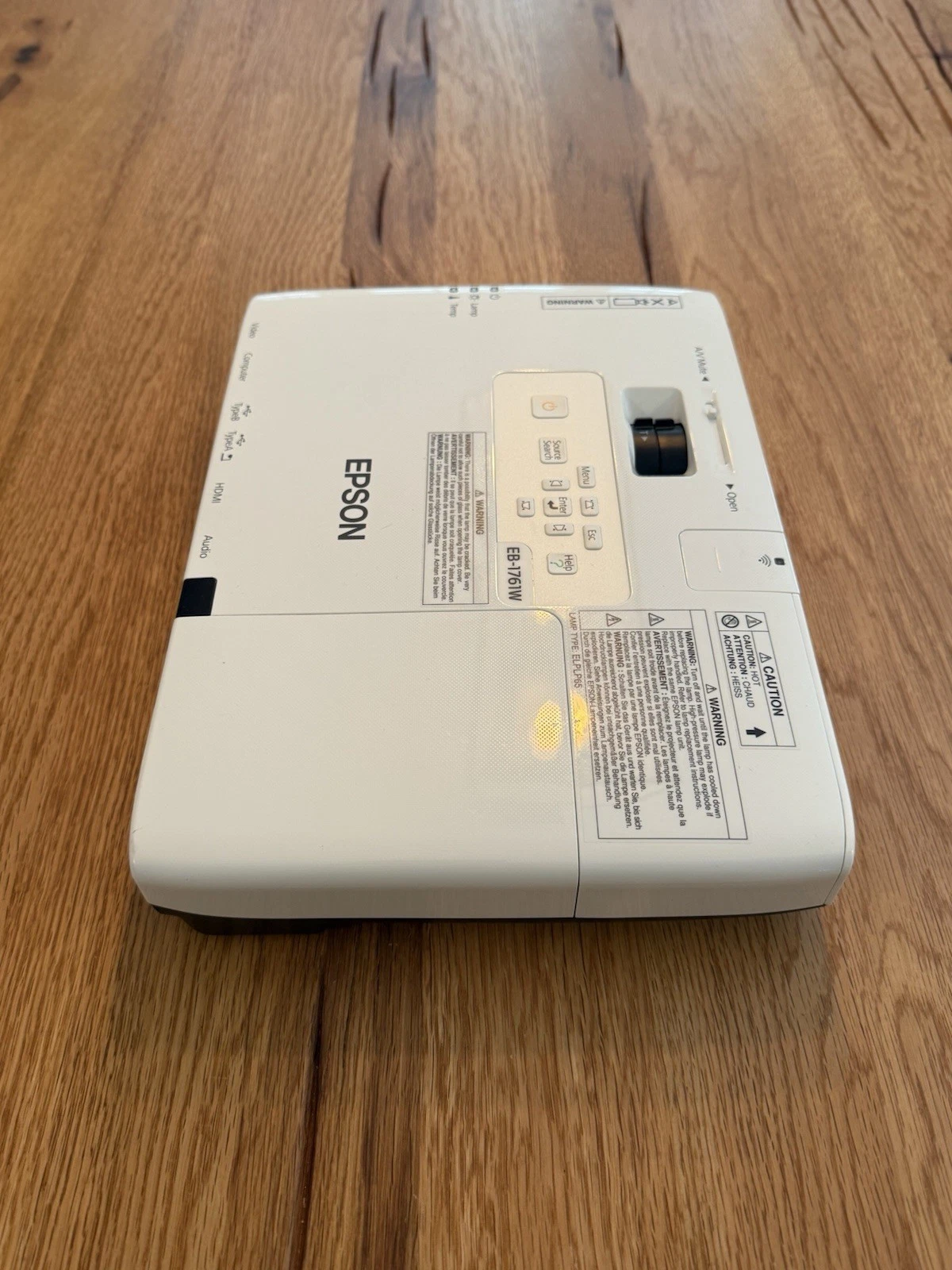 Epson EB-1761W Projector WXGA 3LCD Portable 2600 Lumens - Good Used Condition 6