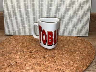 Toblerone 4 Zoll dreieckig weiß Keramik heiße Schokolade Becher Tasse Vintage Ostern
