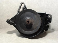 Pompe direction assistée Renault SAFRANE