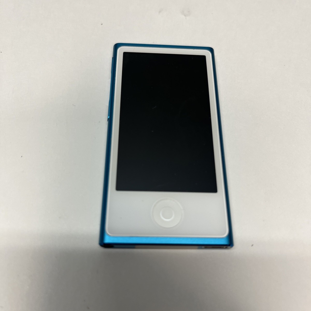 iPod nano 第7世代 16GB MD477LL A1446 WW8238 Refurbished Apple iPod Nano 7th Generation 16GB Turquoise