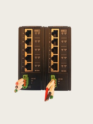 2PC UESD KEYENCE NE-Q05 Ethernet Switch