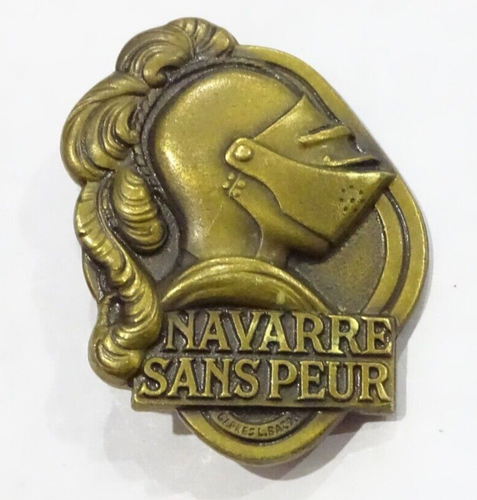 Broche Ancienne Militaire Métallique - 5ème Régiment D'infanterie Navarre Sans Peur, Bon état
