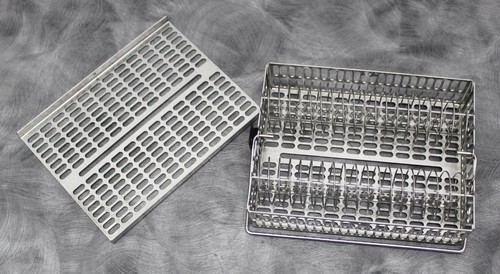 Tissue Sample Specimen Cassette for Leica Tissue Processor w/ Black Tab on Side - Picture 3 of 6